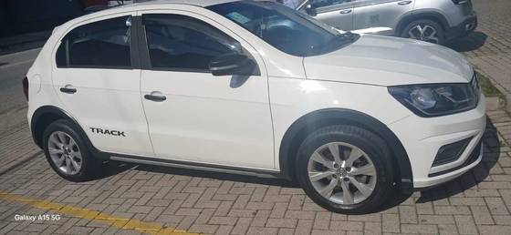 VOLKSWAGEN GOL 1.0 12V MPI TOTALFLEX TRACK 4P MANUAL VOLKSWAGEN GOL 1.0 12V MPI TOTALFLEX TRACK 4P MANUAL
